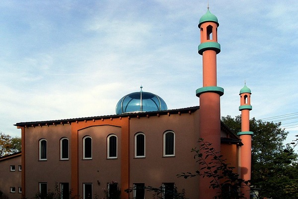 المساجد في هانوفر وعناوينها