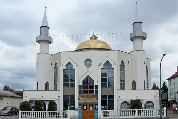 المساجد في هانوفر وعناوينها